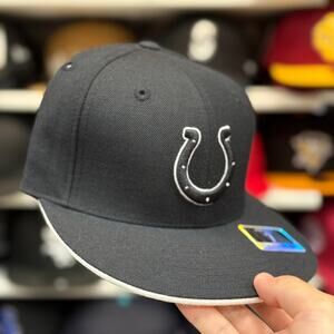 Indianapolis Colts Black/White Vintage Reebok Fitted Hat